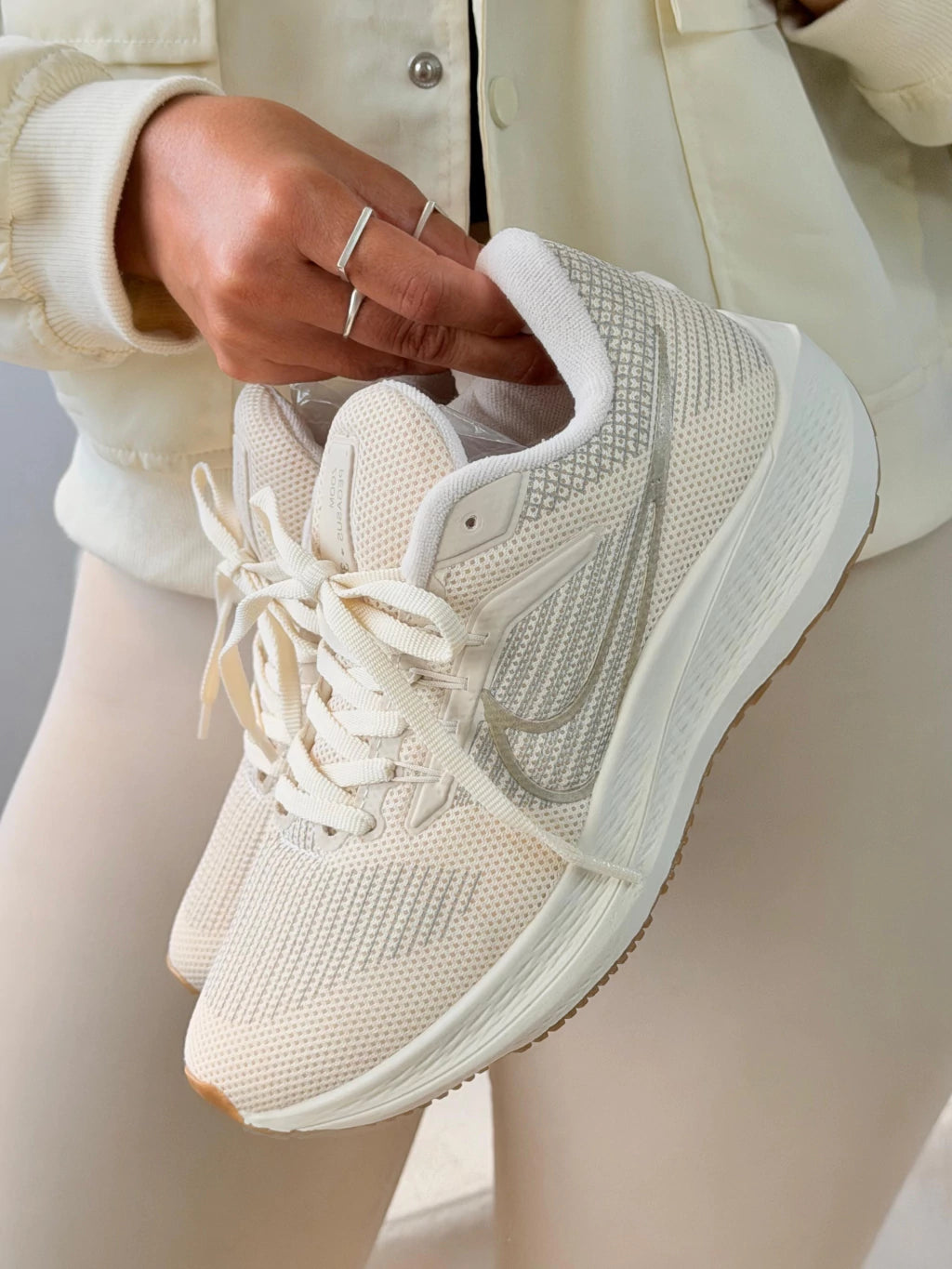 Tenis Nk Pegasus - Off White